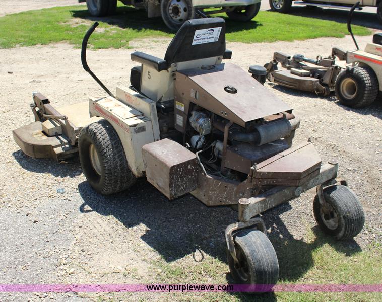 image for item F7883 Grasshopper 721D ZTR lawn mower