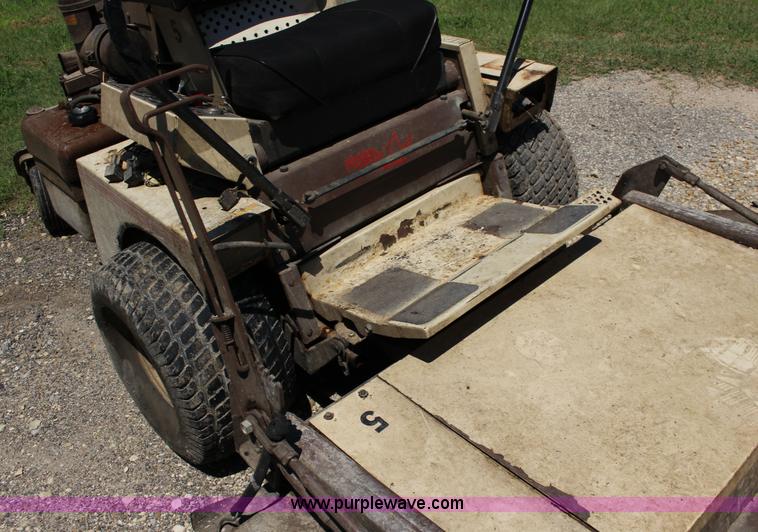 image for item F7883 Grasshopper 721D ZTR lawn mower