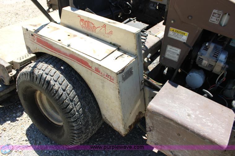 image for item F7883 Grasshopper 721D ZTR lawn mower