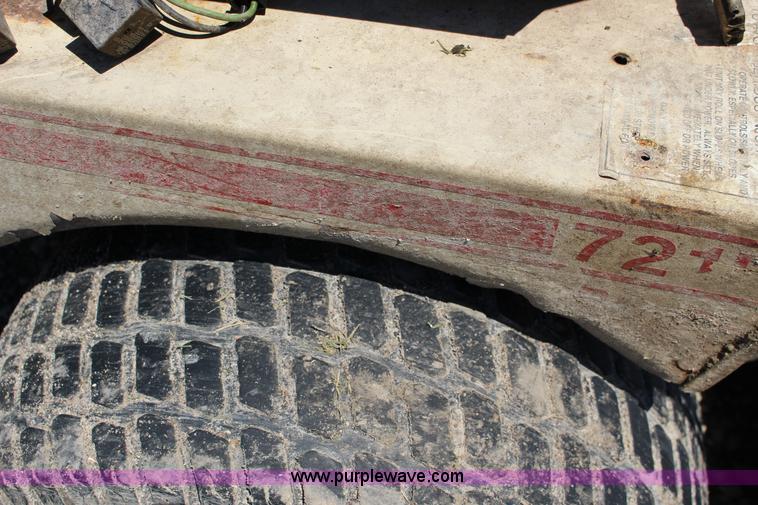 image for item F7883 Grasshopper 721D ZTR lawn mower