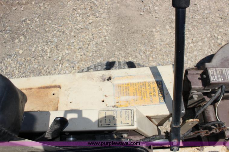 image for item F7884 Grasshopper 721D ZTR lawn mower