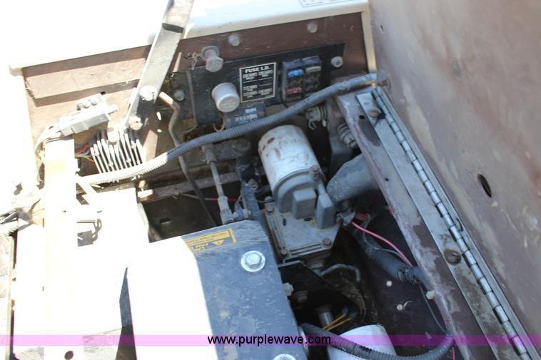 image for item F7884 Grasshopper 721D ZTR lawn mower