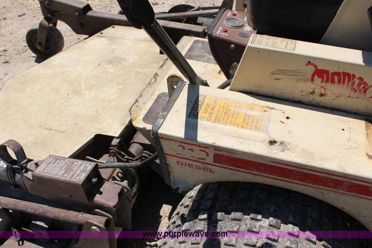 image for item F7884 Grasshopper 721D ZTR lawn mower