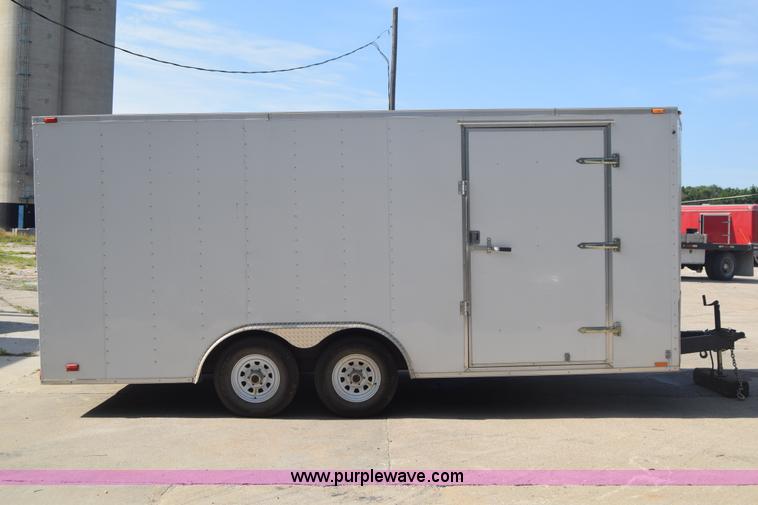 image for item F7887 2006 Continental enclosed cargo trailer