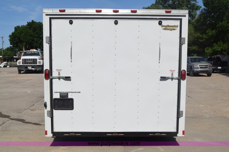 image for item F7887 2006 Continental enclosed cargo trailer
