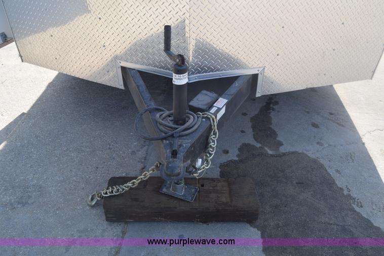 image for item F7887 2006 Continental enclosed cargo trailer