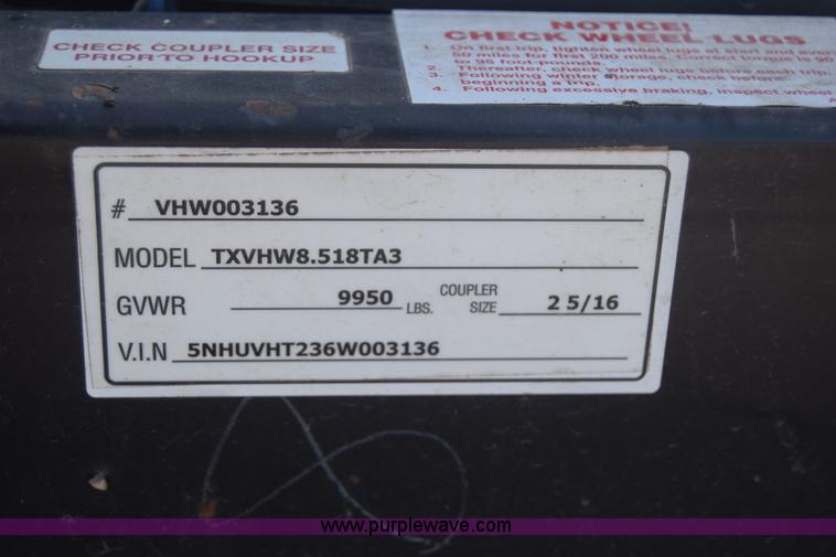 image for item F7887 2006 Continental enclosed cargo trailer