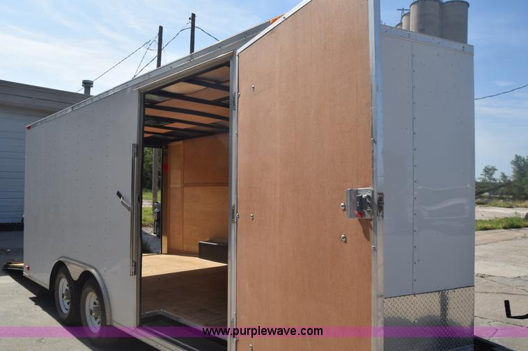image for item F7887 2006 Continental enclosed cargo trailer