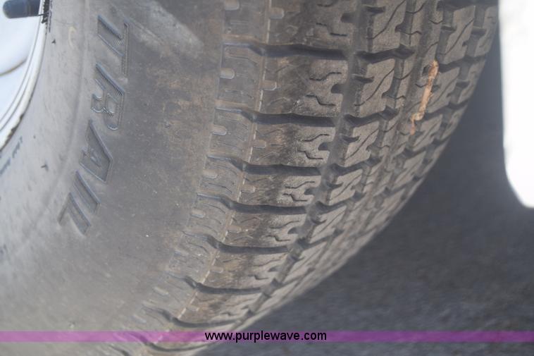 image for item F7887 2006 Continental enclosed cargo trailer