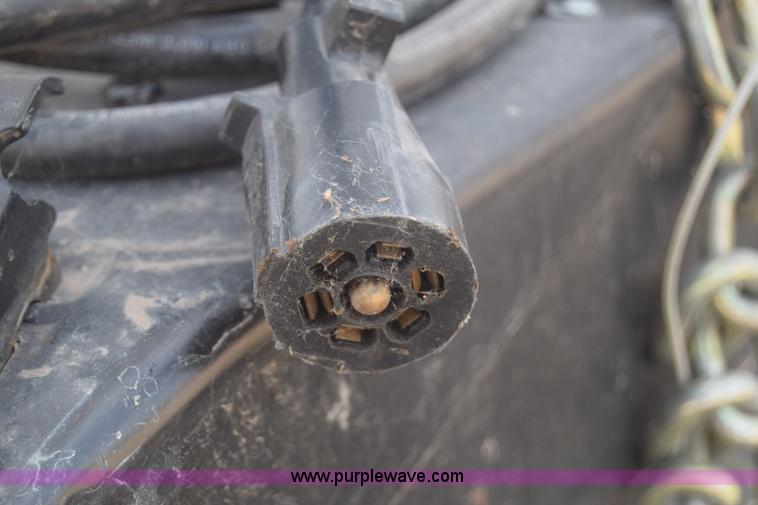 image for item F7887 2006 Continental enclosed cargo trailer