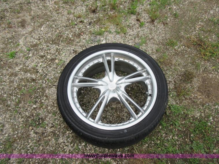 image for item G3690 (4) tires and wheels