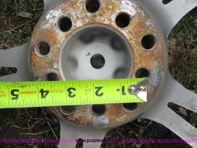 image for item G3690 (4) tires and wheels