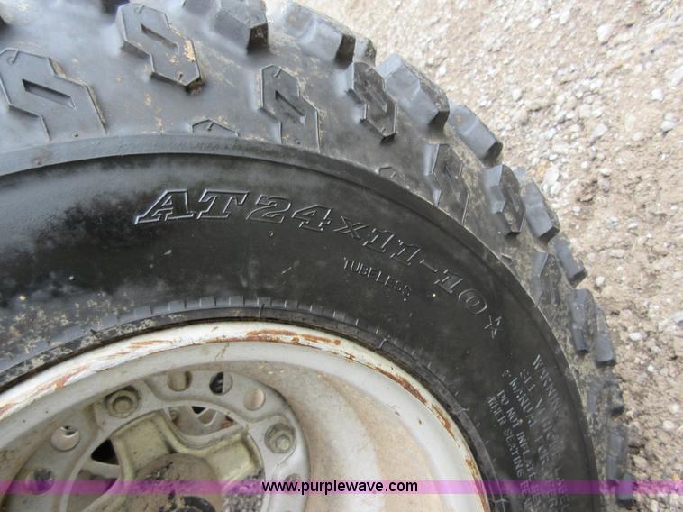 image for item G3692 1995 Kawasaki Lakota 300 ATV