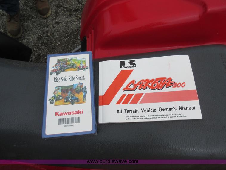 image for item G3692 1995 Kawasaki Lakota 300 ATV