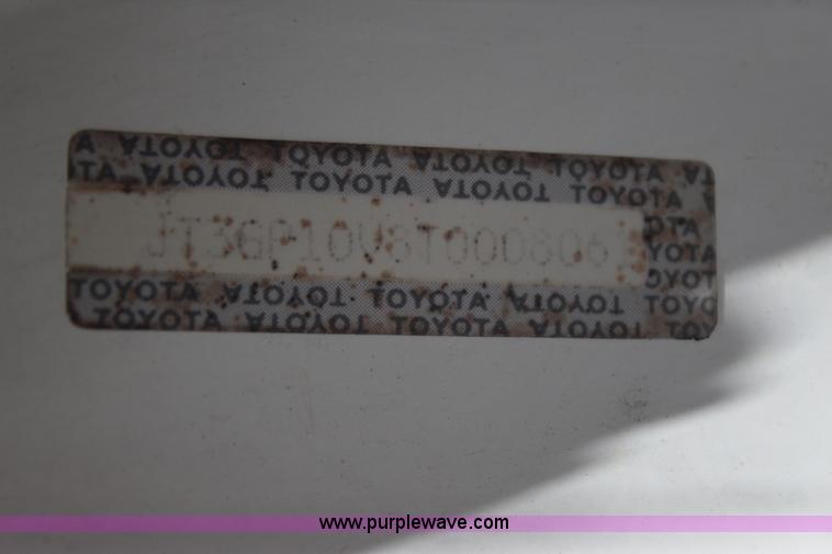 image for item I1649 1996 Toyota RAV4 mail car