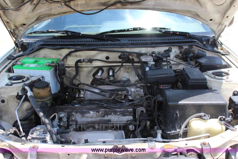 image for item I1649 1996 Toyota RAV4 mail car