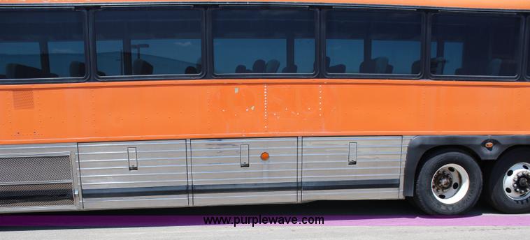 image for item I1708 1987 TMC 96A3 bus