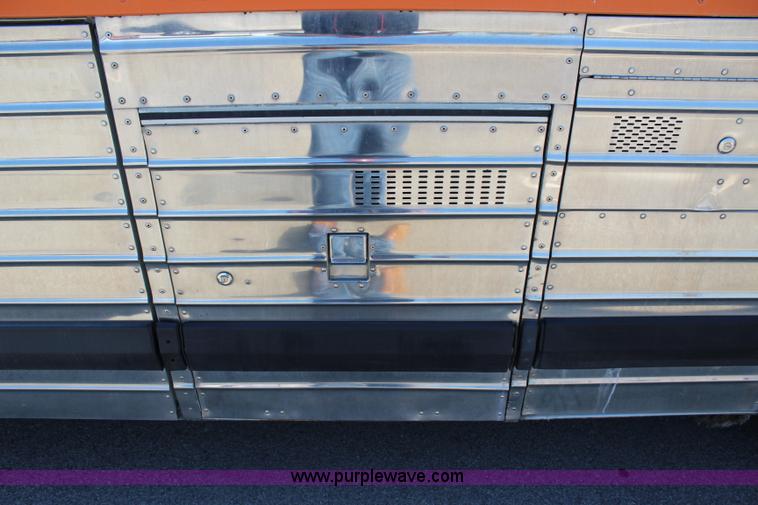 image for item I1708 1987 TMC 96A3 bus