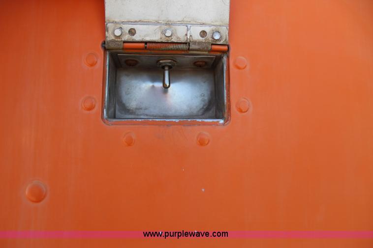 image for item I1708 1987 TMC 96A3 bus