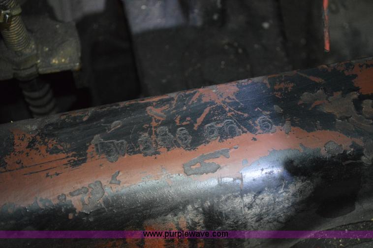 image for item I2859 1981 GMC General truck cab and chassis