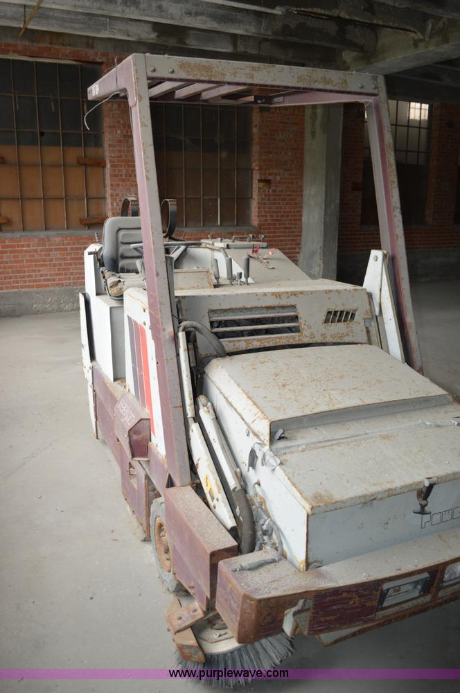 image for item I2860 Powerboss TSS/80 self-propelled sweeper