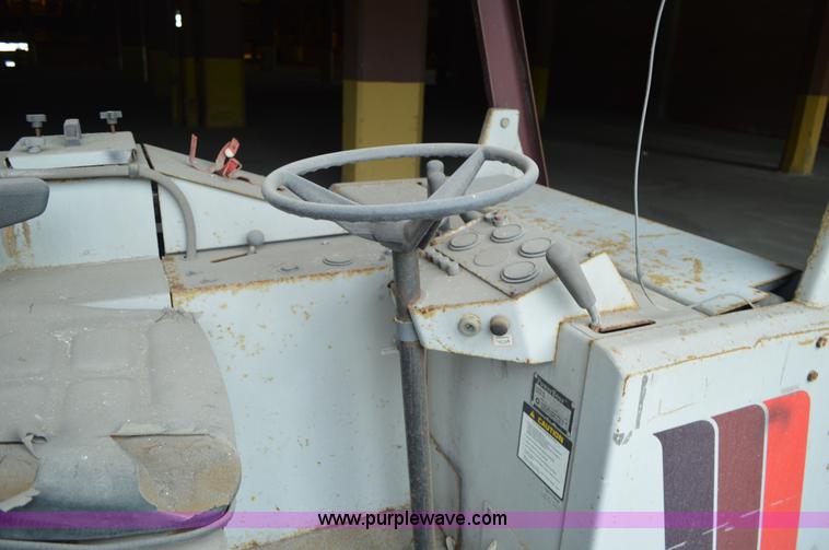 image for item I2860 Powerboss TSS/80 self-propelled sweeper