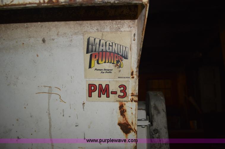 image for item I2864 Mighty Mag 30 concrete pump
