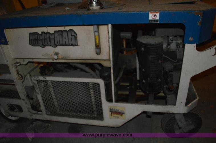 image for item I2864 Mighty Mag 30 concrete pump
