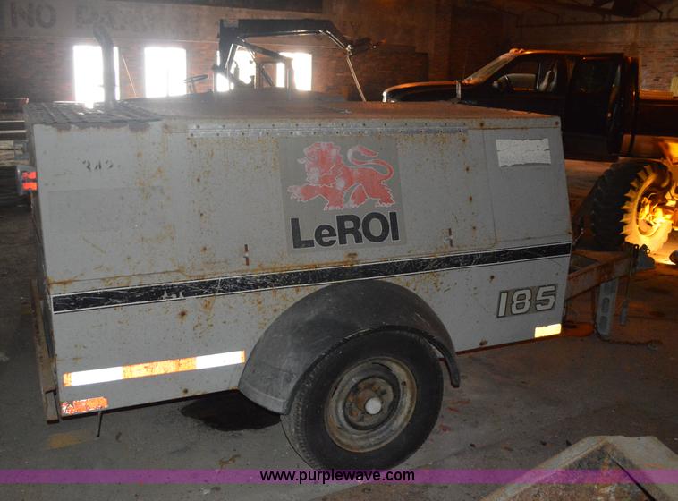 image for item I2871 Leroi 185 air compressor
