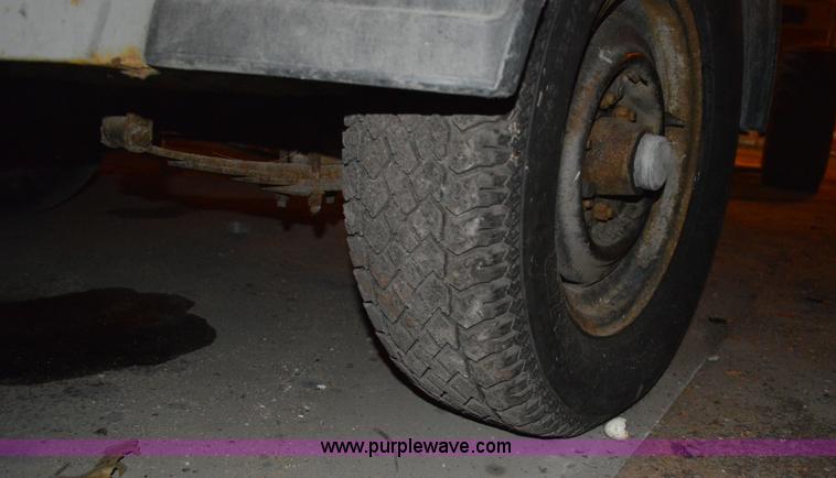 image for item I2871 Leroi 185 air compressor