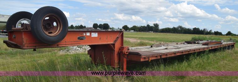 image for item J2268 1983 Triangle equipment trailer