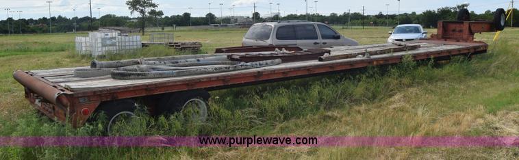 image for item J2268 1983 Triangle equipment trailer