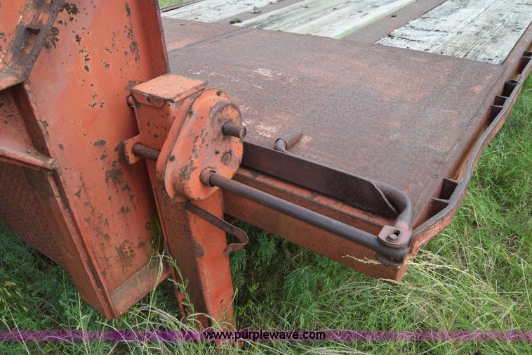 image for item J2268 1983 Triangle equipment trailer