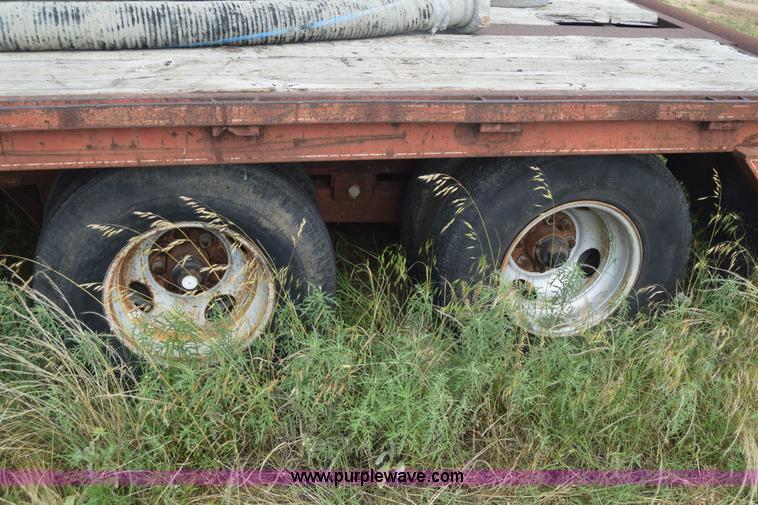 image for item J2268 1983 Triangle equipment trailer