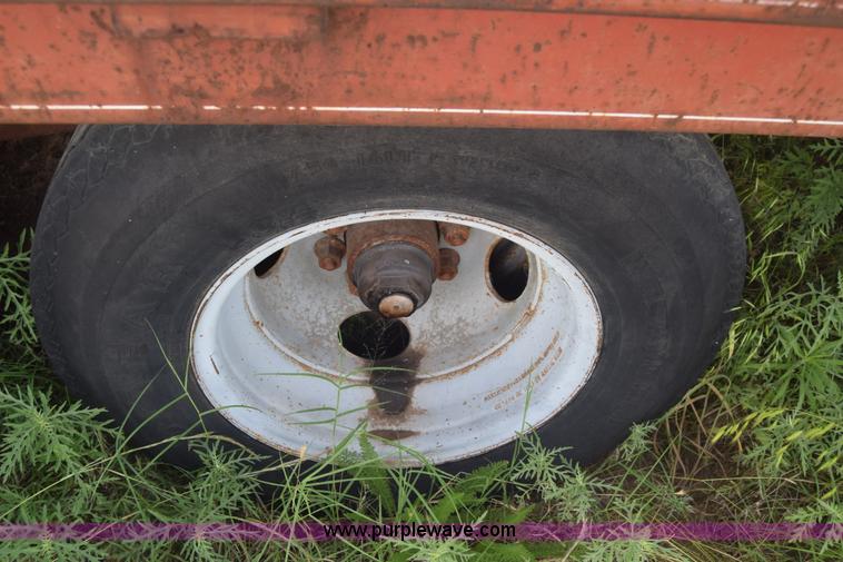 image for item J2268 1983 Triangle equipment trailer