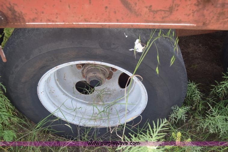 image for item J2268 1983 Triangle equipment trailer