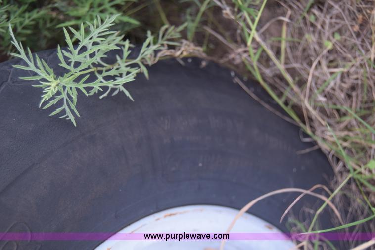 image for item J2268 1983 Triangle equipment trailer