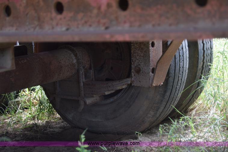 image for item J2268 1983 Triangle equipment trailer