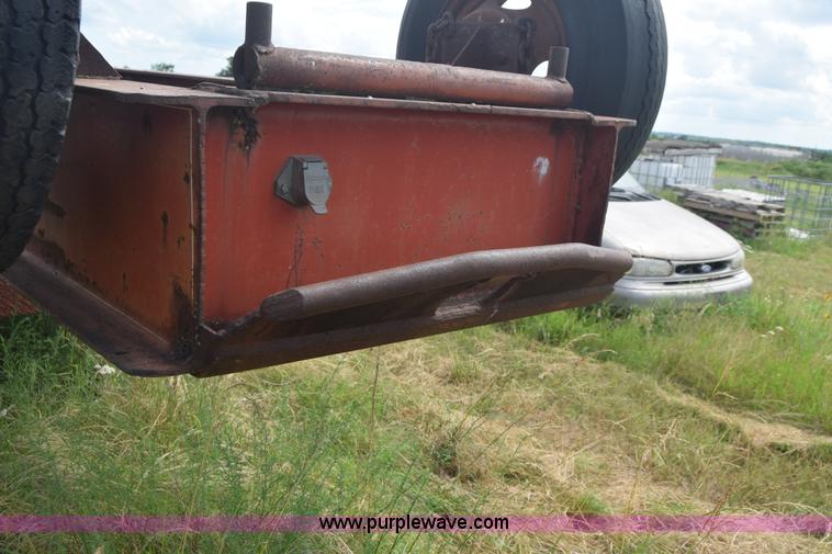 image for item J2268 1983 Triangle equipment trailer