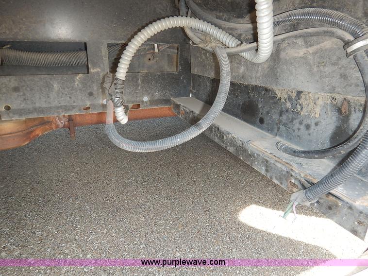 image for item J3865 1992 Chevrolet P30 Winnegbago Brave