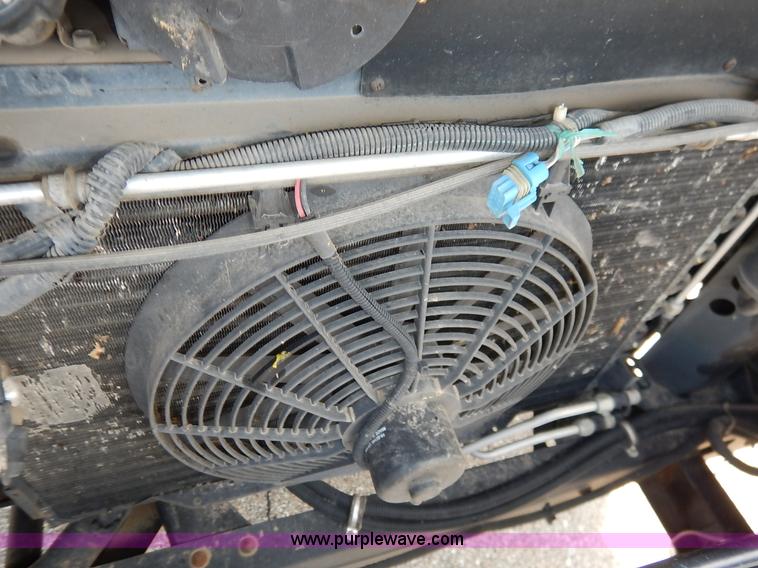 image for item J3865 1992 Chevrolet P30 Winnegbago Brave