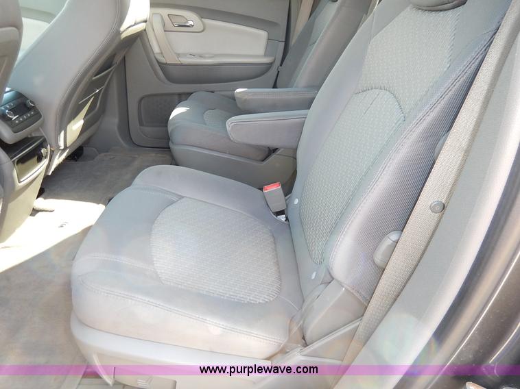 image for item J3866 2009 Chevrolet Traverse SUV