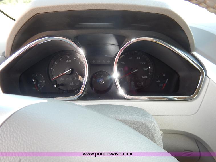 image for item J3866 2009 Chevrolet Traverse SUV
