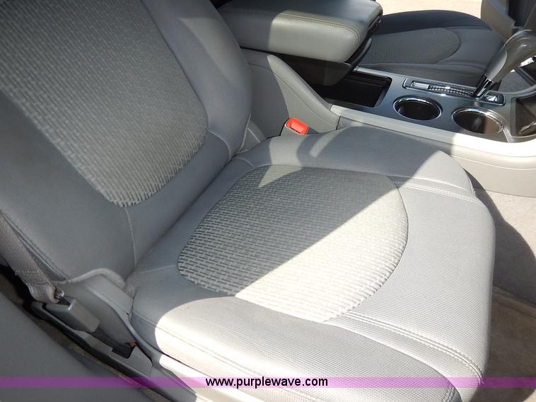 image for item J3866 2009 Chevrolet Traverse SUV
