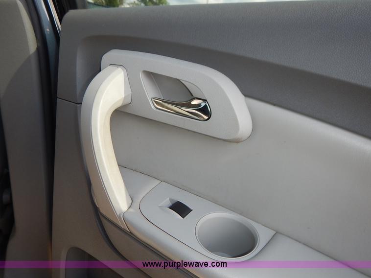 image for item J3866 2009 Chevrolet Traverse SUV