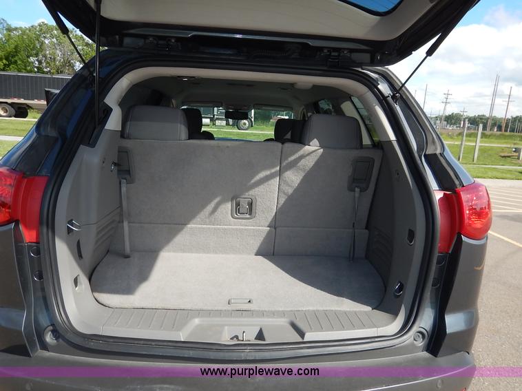 image for item J3866 2009 Chevrolet Traverse SUV