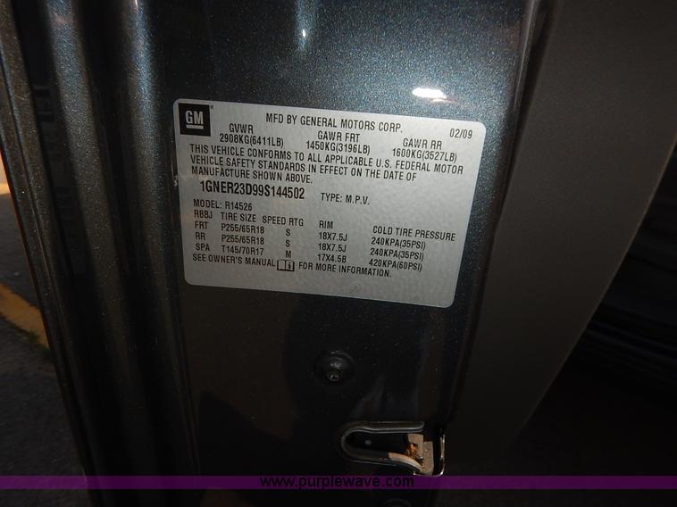 image for item J3866 2009 Chevrolet Traverse SUV