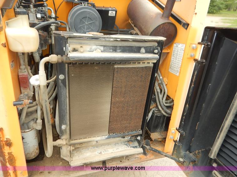 image for item J3867 1996 Mustang 2040 skid steer