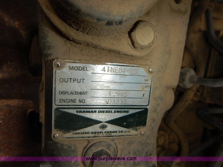 image for item J3867 1996 Mustang 2040 skid steer