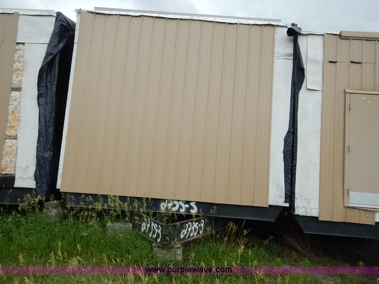 image for item J3885 2001 Conway office unit